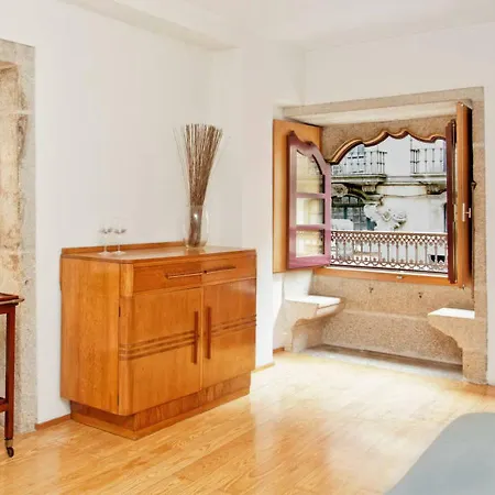 Flowerstreet54 Apartman