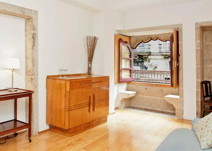 Flowerstreet54 Apartman